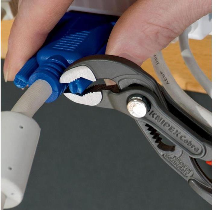 Productafbeelding Knipex Cobra®High-tech waterpomptang 87 01 125 (125 mm)