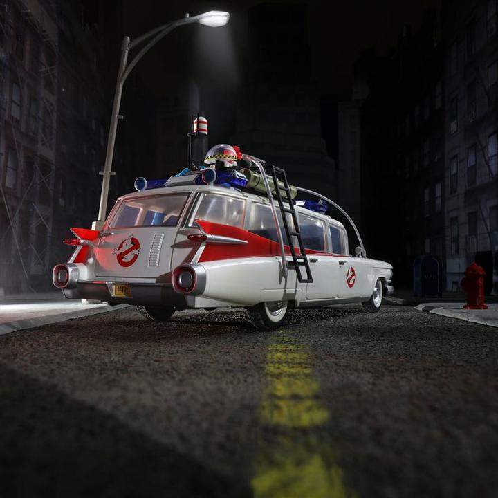 Image du produit Hasbro Ghostbusters Plasma Series Fahrzeug Ecto-1 (1984)