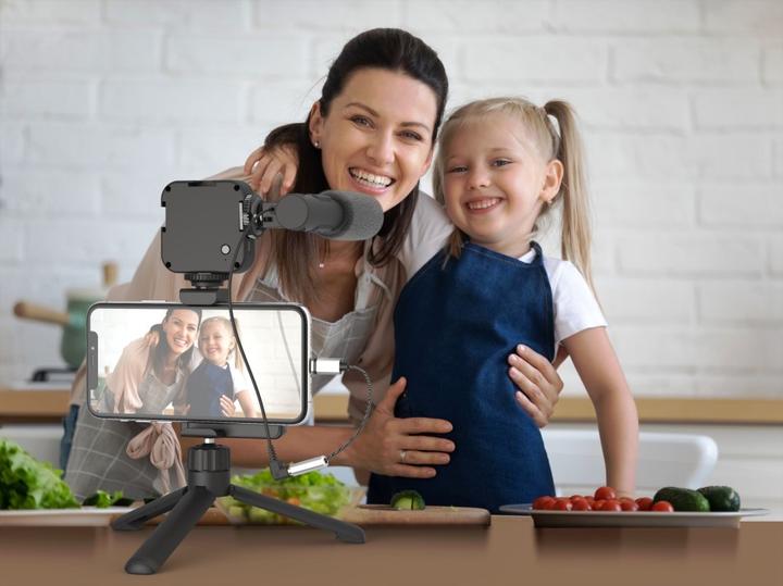 Actual product image DigiPower Vlogging Kit Follow Me (4 parts) (Plastic)