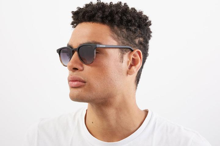 Actual product image Komono Francis sunglasses