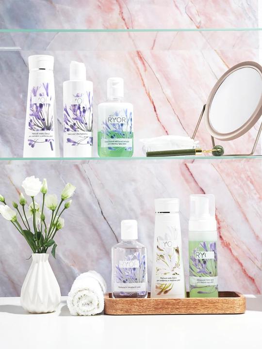 Produktbild Ryor Cleansing And Tonization two-phase make-up removal emulsion for all skin types 300 ml (Make-Up Entferner, 300 ml)
