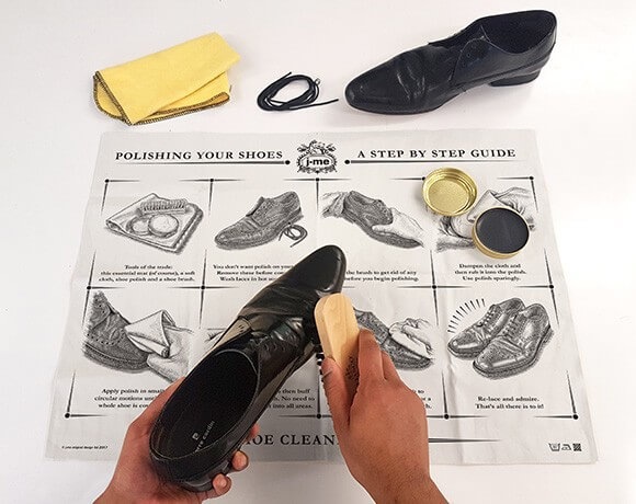 Produktbild j-me Schuhputzmatte für glänzende Schuhe (1 x)