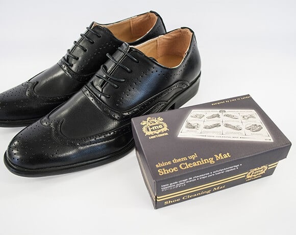 Produktbild j-me Schuhputzmatte für glänzende Schuhe (1 x)