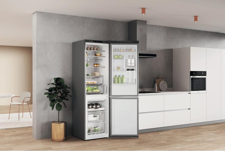 Actual product image Whirlpool Fridge-freezer W7X 93A OX 1 (367 l)