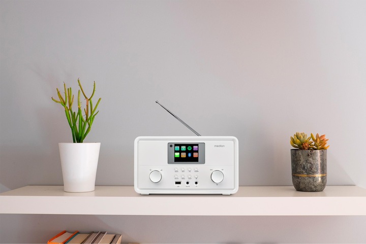 Produktbild Medion LIFE® P85027 STEREO INTERNETRADIO 7,1 cm (2,8") TFT-Display, 25.000+ Internetradiosender & zahlreic (DAB+, Internetradio, UKW, WLAN, Bluetooth)