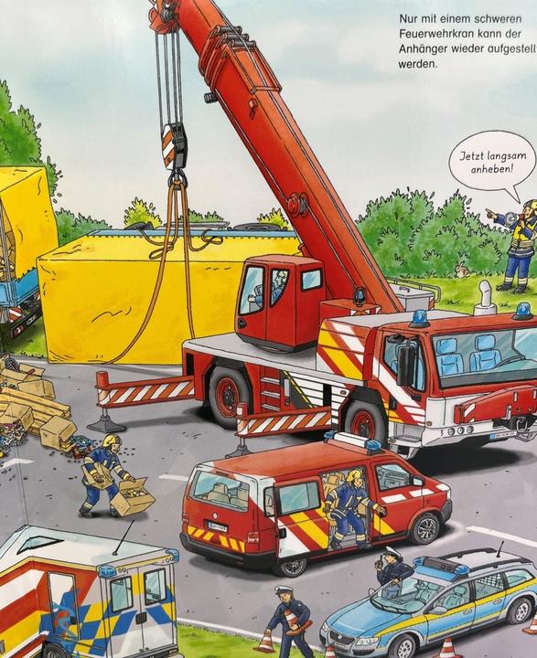 Produktbild Mit Blaulicht zum Einsatz! Feuerwehr und Polizei (Deutsch)