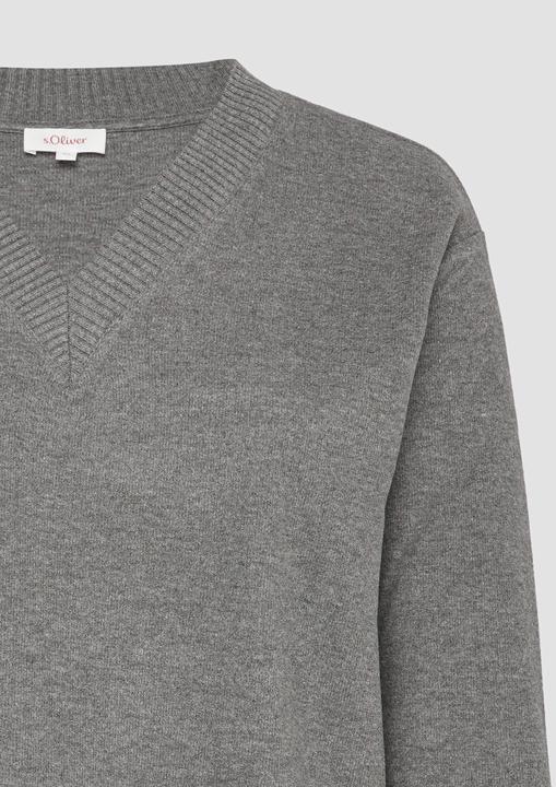 Produktbild s.Oliver Sweatshirt Weiches Sweatshirt mit V-Ausschnitt (44)