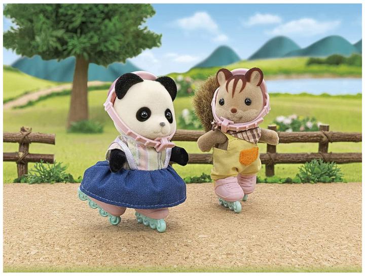 Actual product image Sylvanian Families Cycle & Skate Set -Panda Girl