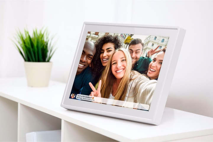 Produktbild Braun Photo DigiFrame 1019 WiFi (10.10", 1280 x 800 Pixel)