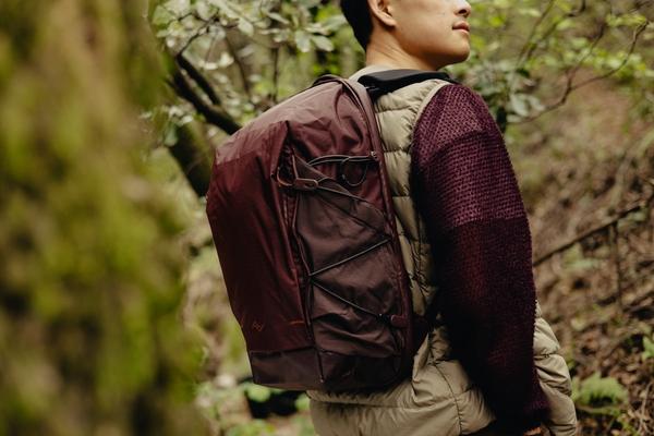 Actual product image Peak Design Outdoor backpack Zip 18L - Eclipse (18 l)