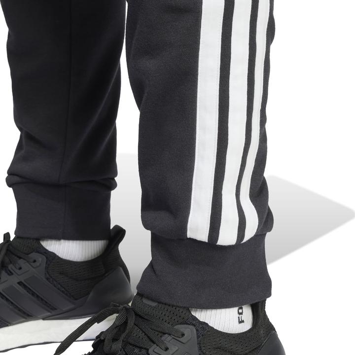Image du produit Adidas 3 Stripes Fit Tech Pants (4XL)