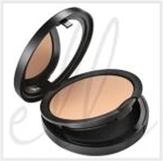Actual product image MAC Jeans Studio Fix Powder Plus (N5)
