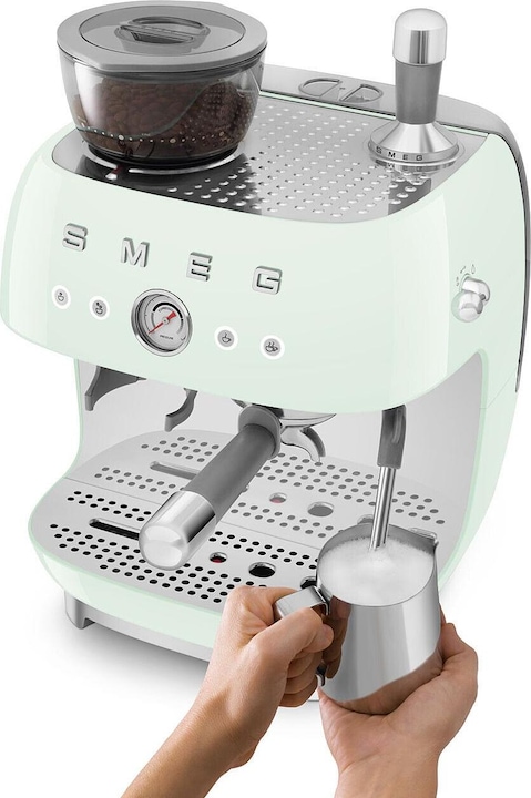 Actual product image Smeg EGF03PGEU (EU plug)