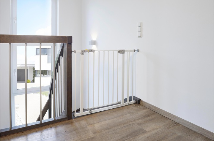 Actual product image Hauck Open N Stop + 9cm extension white (77 cm)