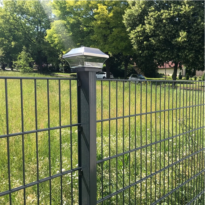 Produktbild EZ Solar Zaunpfostenleuchte Solar, Edelstahl (IP44)