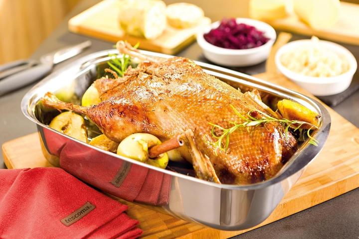 Actual product image Tescoma EXCLUSIVE roasting pan, with lid, 36 x 24 cm (Stainless steel)