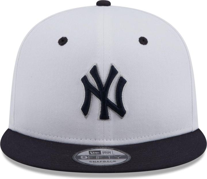 Actual product image New Era 9Fifty Snapback Cap - SIDEPATCH New York Yankees - S (S, M)