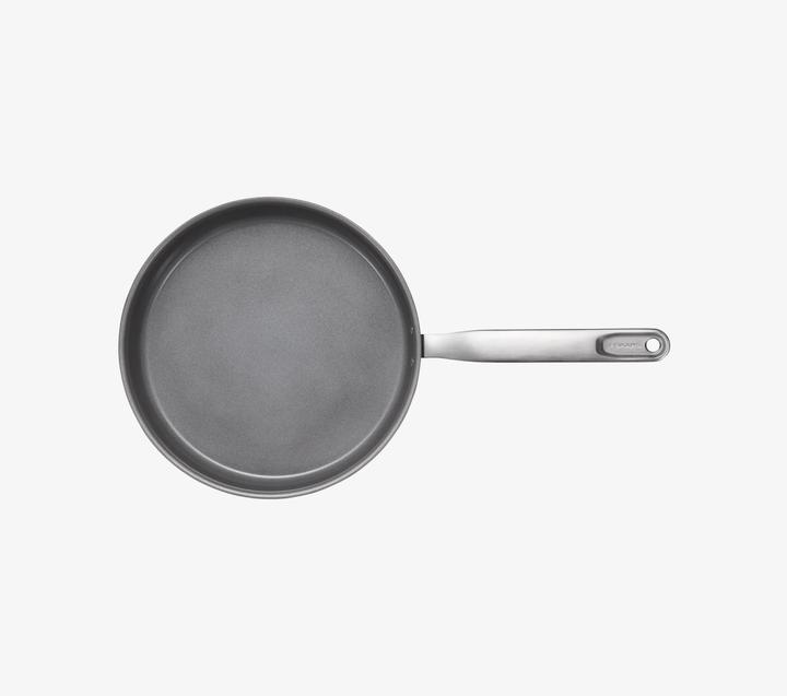 Actual product image Fiskars All Steel Sauté Pan with lid,2 (Frying pan, Stainless steel, 26 x 50.50 cm)