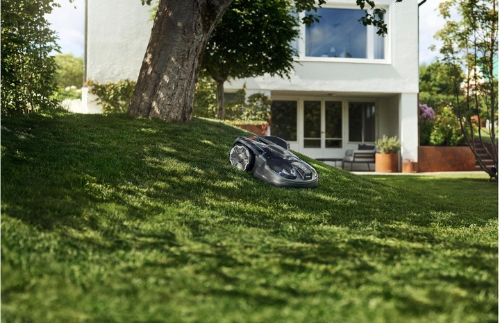 Image du produit Husqvarna AUTOMOWER 320 NERA (2200 m², Sans câble périphérique, Câble périphérique)