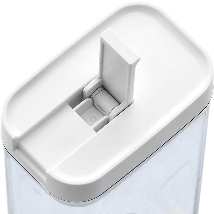 Actual product image Zeller Present Vorratsdose Kunststoff 670 ml 11x7x15 cm (0.67 l)