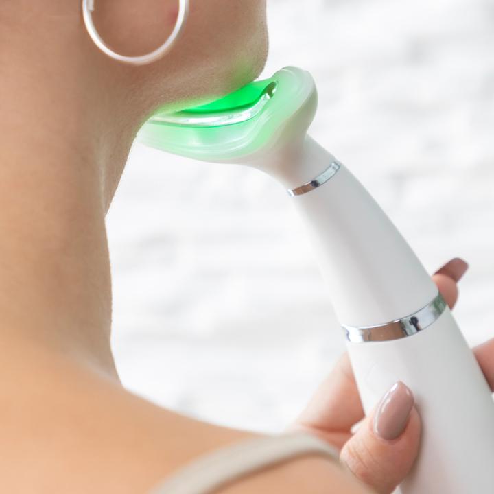 Actual product image InnovaGoods Chin reducer