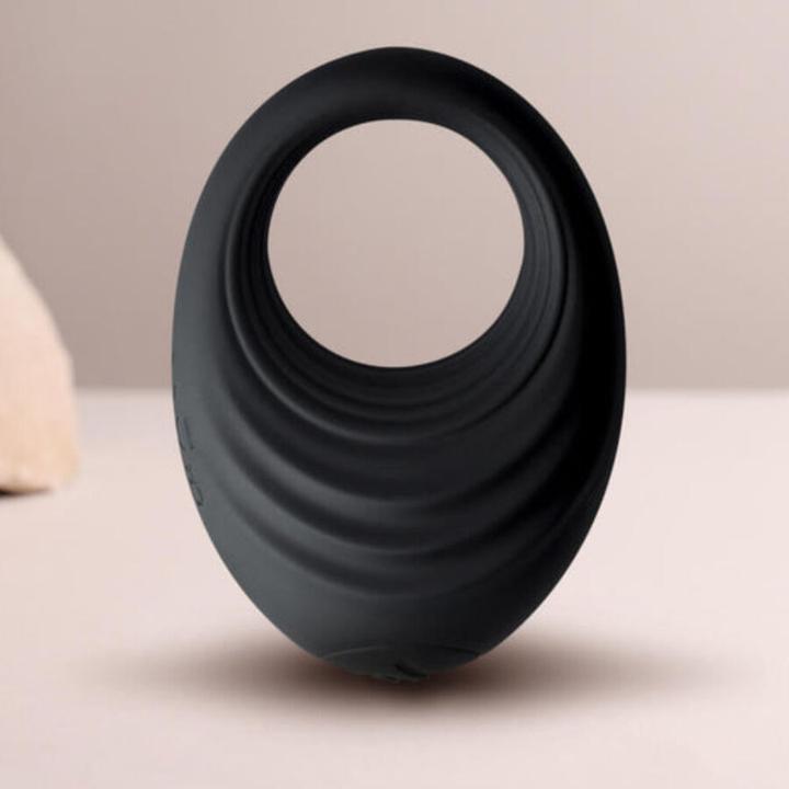 Actual product image Rocks-Off Spire - Vibrating Cockring - Black (6.30 cm)