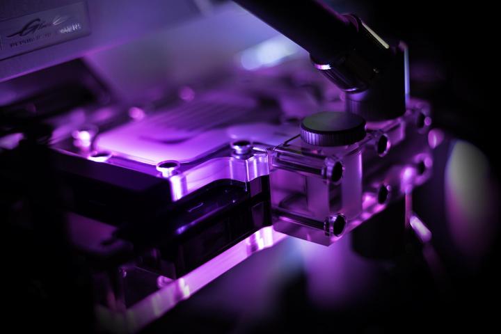 Produktbild EKWB EK-Quantum Vector XC3 RTX 3080/3090 Active Backplate D-RGB - Acryl