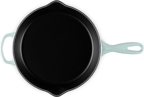Immagine prodotto Le Creuset Brat- Servierpfanne SIGNATURE 26cm/2l Meringue (26 cm, Padella per friggere, Ghisa)