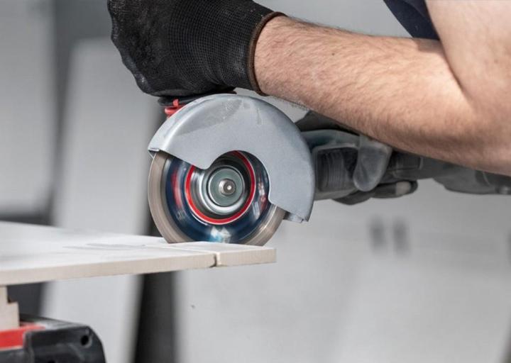 Produktbild Bosch Professional Zubehör EXPERT HardCeramic Diamanttrennscheiben, 125 x 22,23 x 1,4 x 10 mm