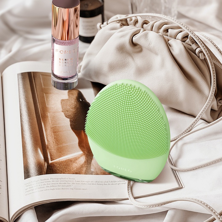 Actual product image Foreo Luna