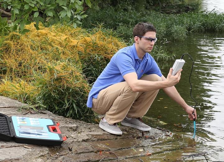 Produktbild Apera Instruments Misuratore Multiparametro Portatile per pH e Conducibilità PC400S