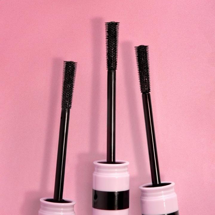 Actual product image Barry M It's a Wrap Lengthening & Tubing Mascara (01 Black)