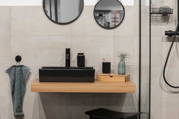Actual product image Wenko Rotello