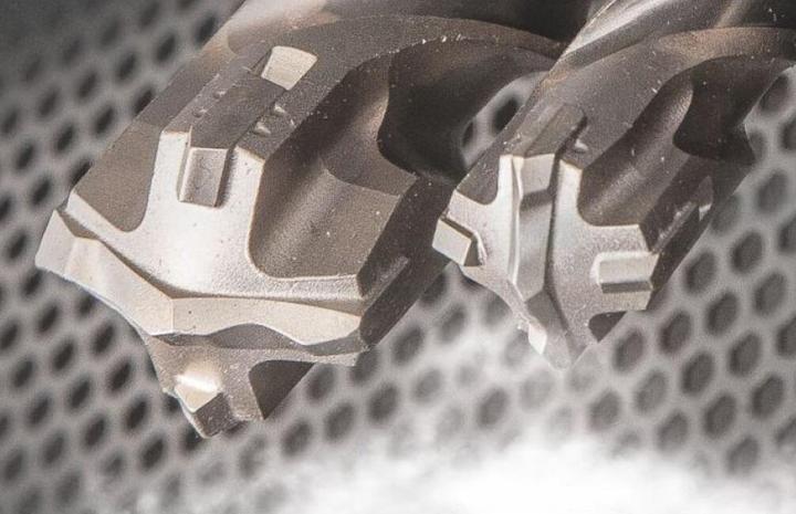 Actual product image Makita NEMESIS 2 hammer and steel concrete drill SDS-Plus 10x215 ( B-58213 ) (10 millimetres)