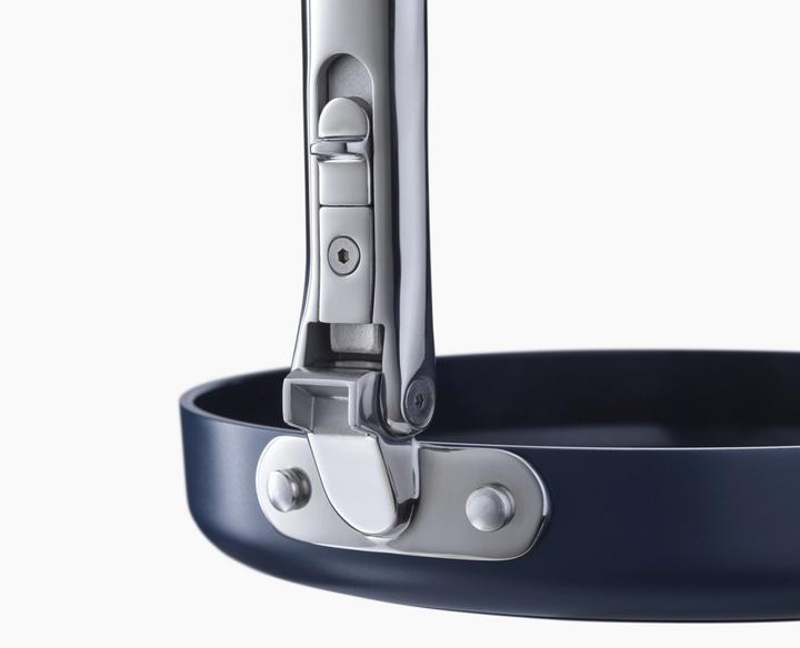 Actual product image Joseph Joseph Space frying pan folding handle D24cm (Frying pan, Aluminium, 24 x 9.08 cm)