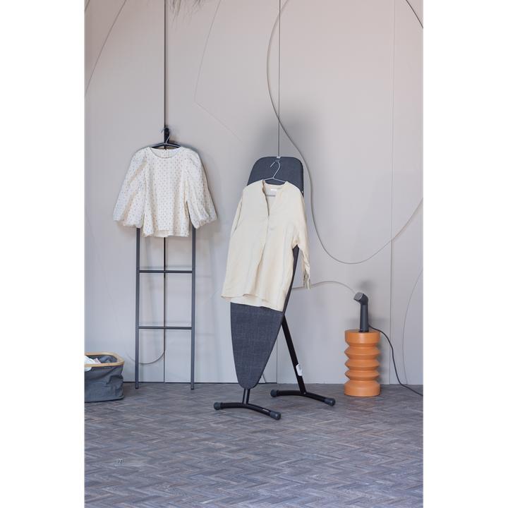 Produktbild Brabantia Bügeltisch D 135 x 45 cm, Schwarz (135 x 45 cm)