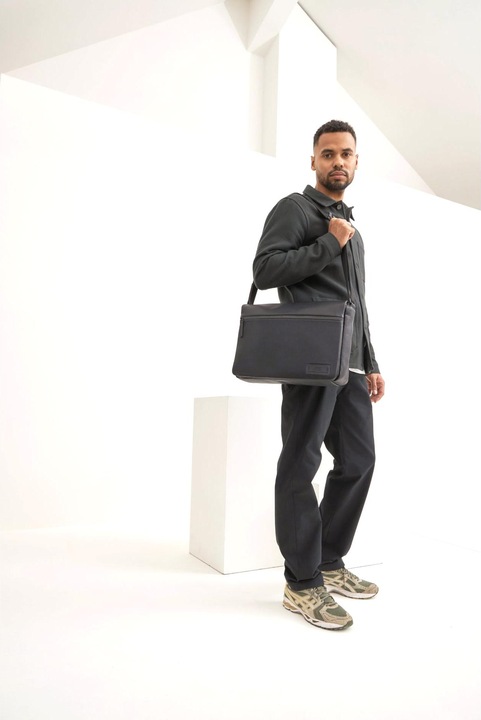 Produktbild Jost Umhängetasche Riga Shoulder Bag Flap L
