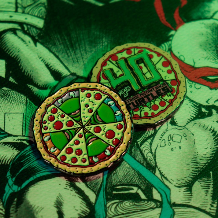 Actual product image Fanattik Teenage Mutant Ninja Turtles collector coin 40th Anniversary Limited Edition (40)