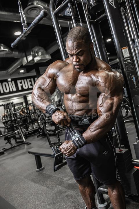 Immagine prodotto Schiek Polsini Modello 1112S Nero/Argento 12" (Taglia unica)