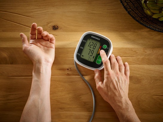 Produktbild Soehnle Bludruckmesser Monitor Connect 300 (Blutdruckmessgerät Oberarm)