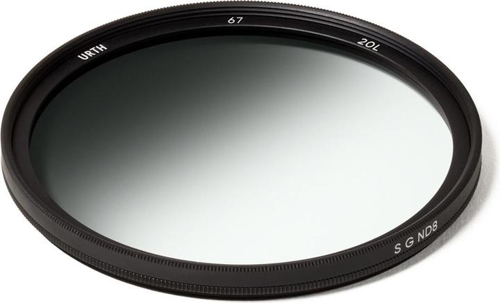Actual product image Urth 67mm Soft Graduated ND8 Lens Filter (Plus+) (Neutral density filter)