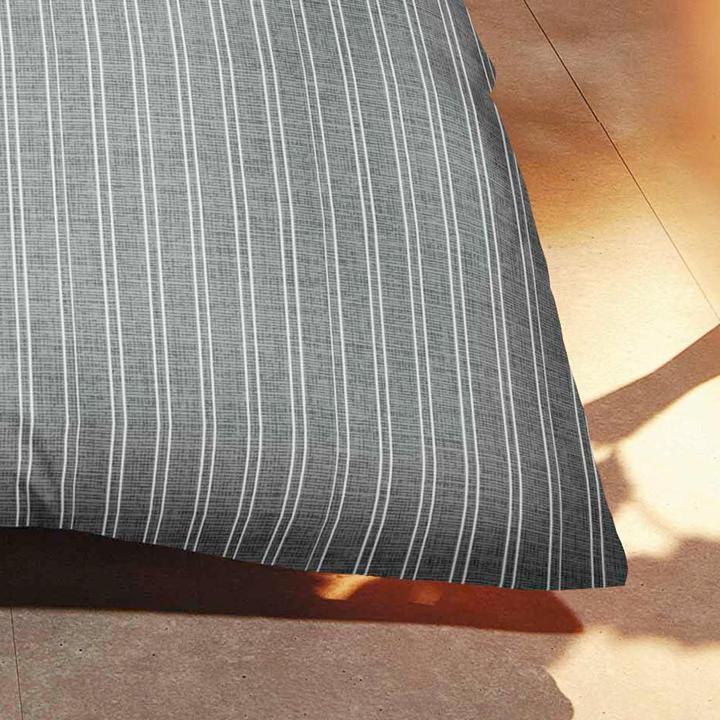 Actual product image BettwarenShop Timeless Winterstone (Bedding set, 135x200 cm + 80x80 cm)