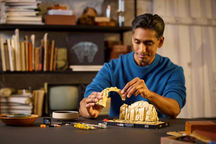 Produktbild LEGO Podrennen in Mos Espa – Diorama (75380, LEGO Star Wars)