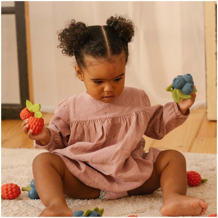 Actual product image Oli and Carol Oli & Carol - Teether - Jerry the Blueberry - (OC1253) (0 Months)