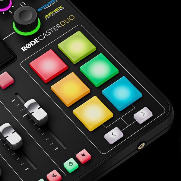 Actual product image RØDE Rodecaster Duo Station with Podmic and cable (Studio- and Livemixer)