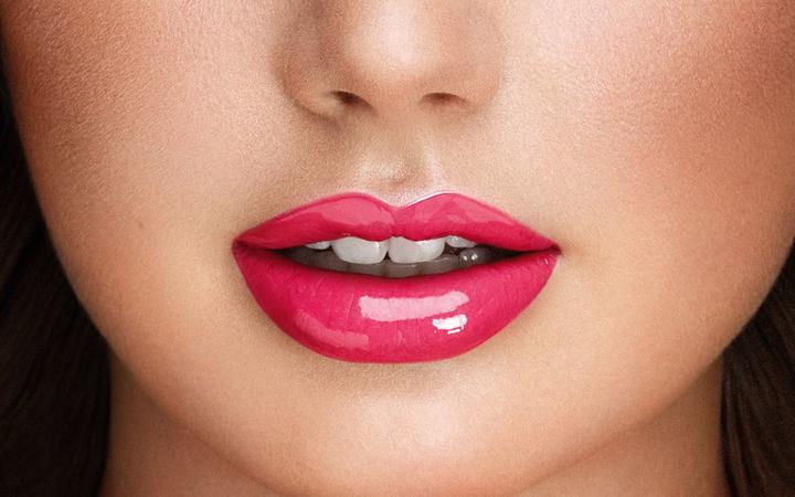Image du produit Pupa Milano Miss Pupa Gloss essentiel red (305 Rouge essentiel)