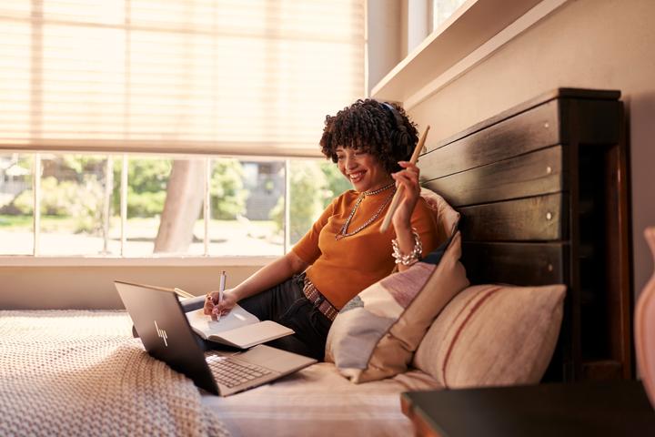 Produktbild HP Spectre x360 16-f0374ng (16", 512 GB, 16 GB, DE, Intel Core i7-11390H)