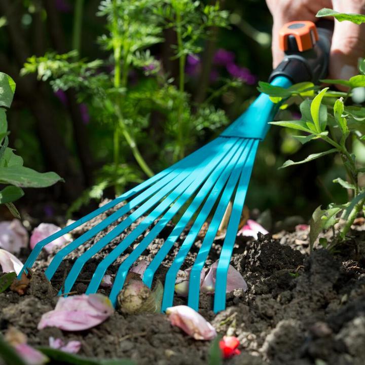 Immagine prodotto Gardena Scopa piccola Combisystem