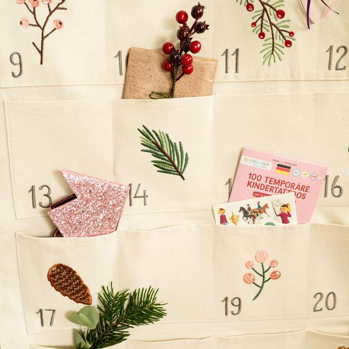 Actual product image Papierdrachen Tapestry - Joy