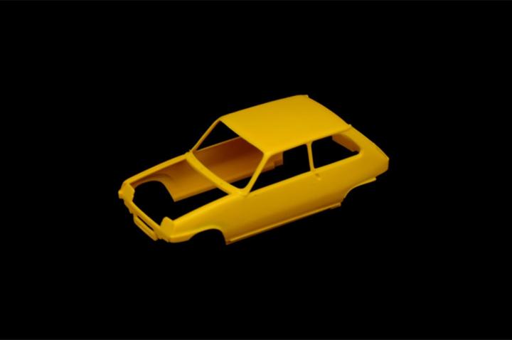 Actual product image 1:24 Renault R5 Rally
